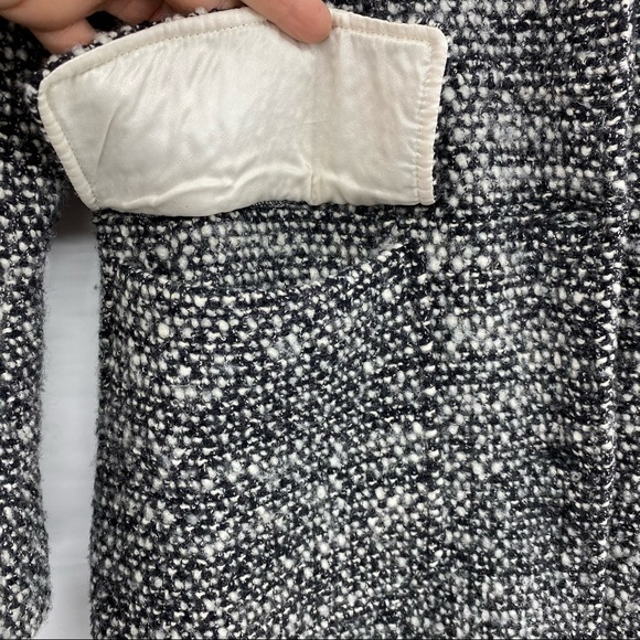 Barneys New York Virgin Wool Coat Vintage Italy - Picture 8 of 9